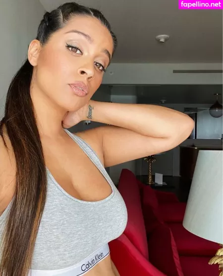 Lilly Singh OnlyFans Thumbnail #pjCKgJs0Yy