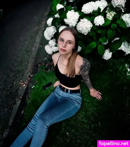 Lilly Winnekens OnlyFans Thumbnail #AB8vBWNhTq