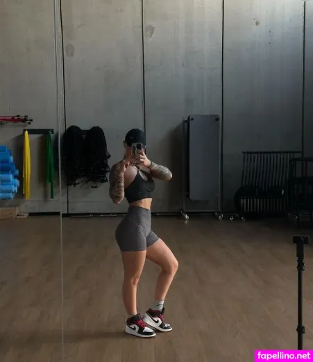Lilly Winnekens OnlyFans Thumbnail #d7UWg58v2U