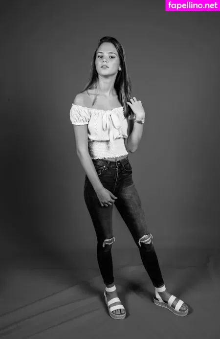 Lillyackerman OnlyFans Thumbnail #TlD5NawvMf