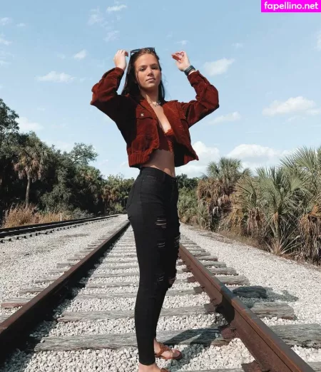 Lillyackerman OnlyFans Thumbnail #eQGmBO3Zdz