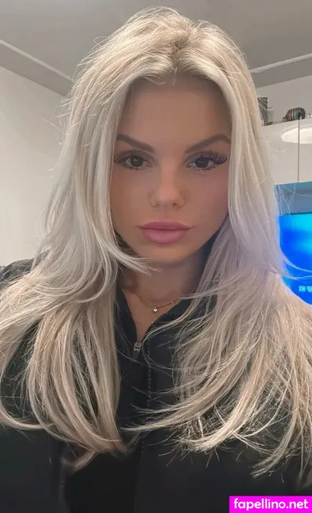 Lillyblitz OnlyFans Thumbnail #jPR1W8Qkkb