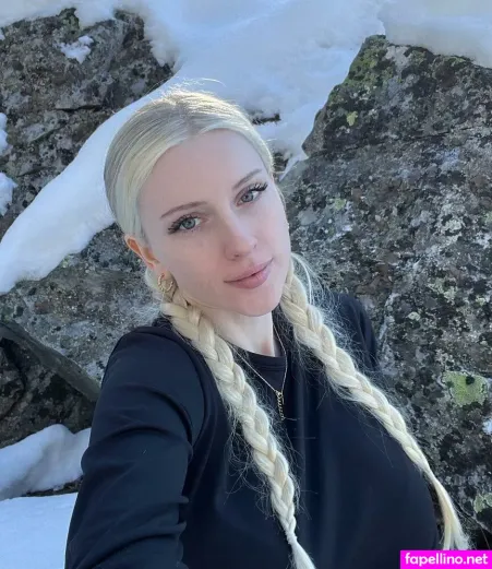Lillybloomes OnlyFans Thumbnail #KJIfqYywkn