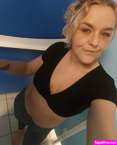 Lillyfee34 OnlyFans Thumbnail #AMLBD7pylv