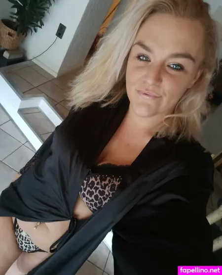 Lillyfee34 OnlyFans Thumbnail #ORmHfpJh7b