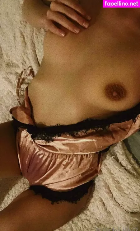 Lillygush OnlyFans Thumbnail #DgTJt1pYFR