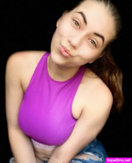 Lillylocket Tv OnlyFans Thumbnail #RRow2OrqhA