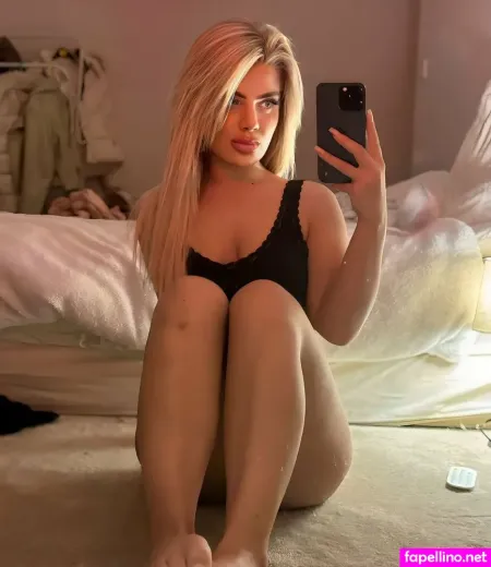 Lillylouisex OnlyFans Thumbnail #i9pKbWpE83