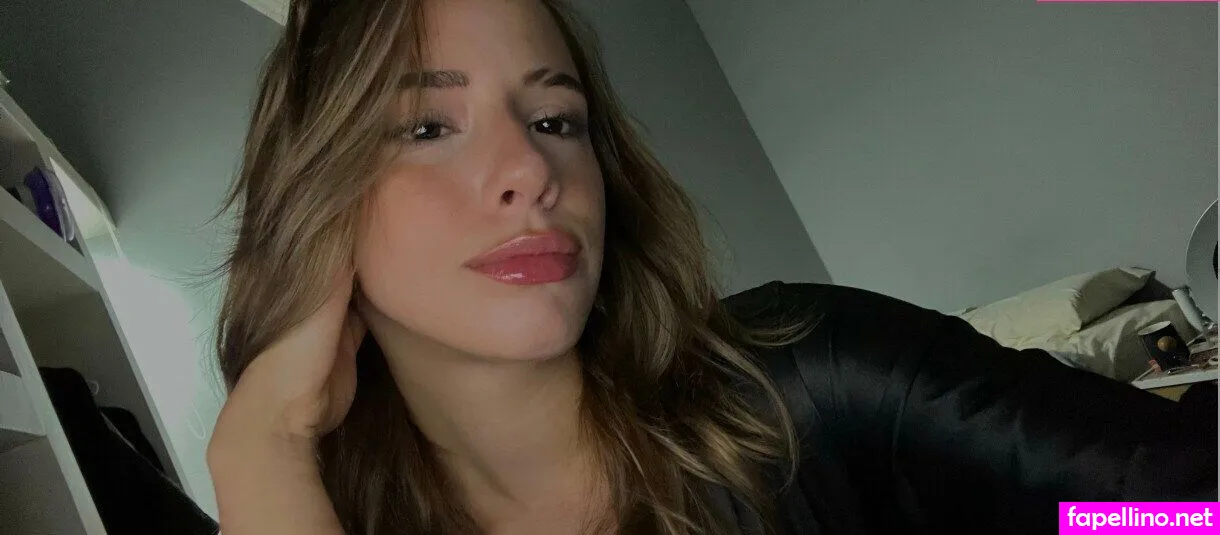 annablossommm, lillymorgan_, lillymorganxo Nude Leaked OnlyFans Photo #RSRyD3ocGL