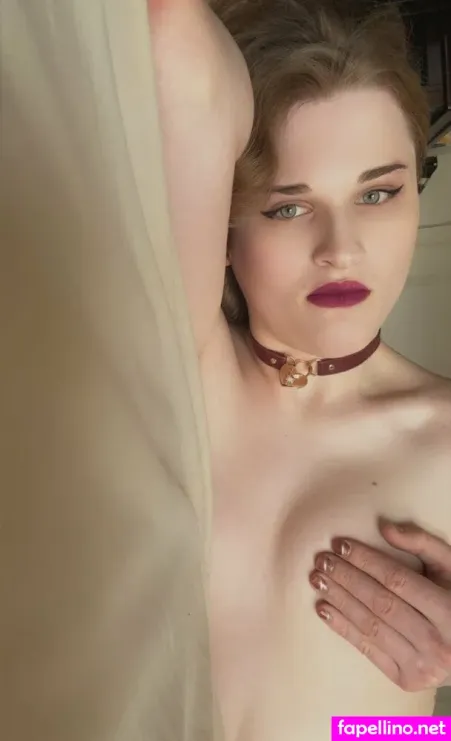 Lillyofthevalleyts OnlyFans Thumbnail #8yzqkxeslu