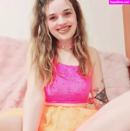 Lillypiee OnlyFans Thumbnail #1B5Ett2OfB