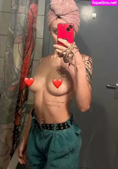 Lillypornokatze OnlyFans Thumbnail #9rfc19Q85t