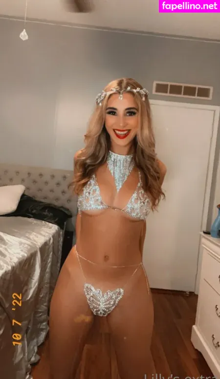 Lillys Extra OnlyFans Thumbnail #j0dYJExung