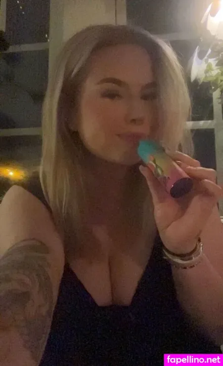 Lillyshemligheter OnlyFans Thumbnail #1oLtXENTzU