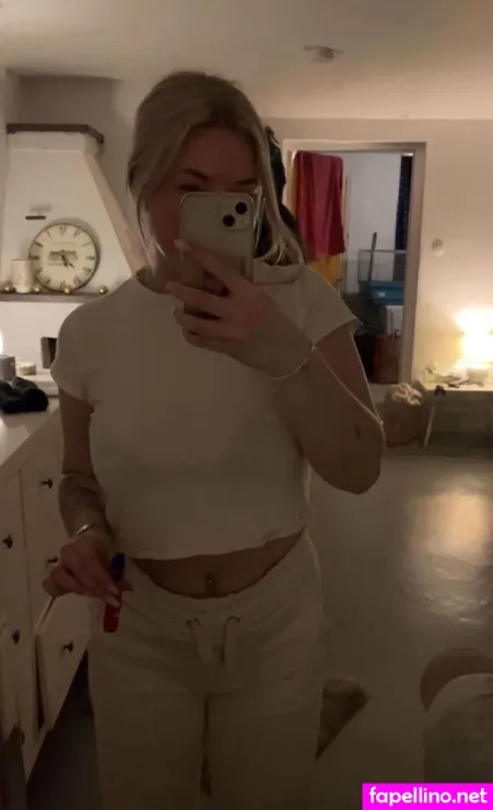 Lillyshemligheter OnlyFans Thumbnail #UV4I5qD8CG