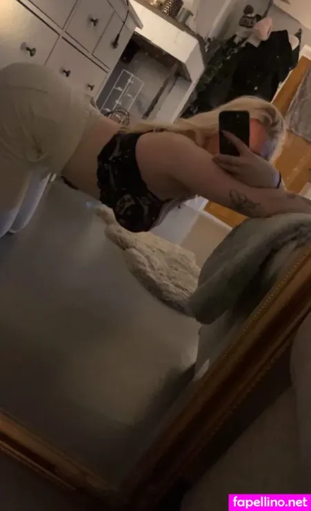 Lillyshemligheter OnlyFans Thumbnail #rjxR9oMwdz