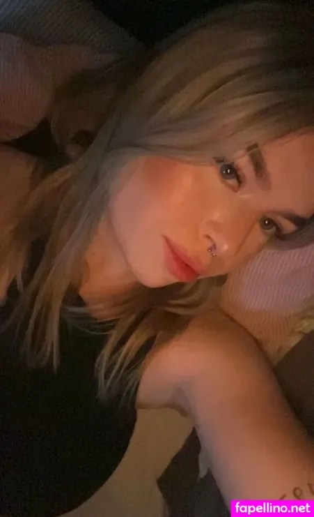 Lillyshemligheter OnlyFans Thumbnail #yTFWOgHxZ1