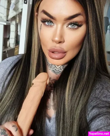 Lillysplayhouse69 OnlyFans Thumbnail #KRac8NkYvK
