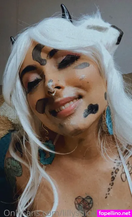 Lillysuicidegirlfree OnlyFans Thumbnail #0lfIvuPoUc