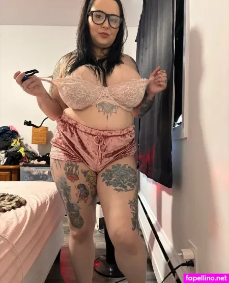Lillysuicidegirlfree OnlyFans Thumbnail #VA4Y5IaYEu
