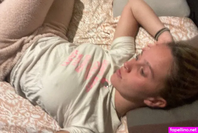 Lillyylovely OnlyFans Thumbnail #gY8Ek9ro2g