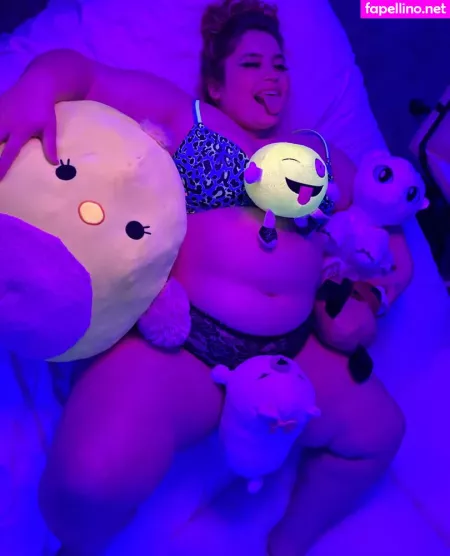 Lilmamakay12 OnlyFans Thumbnail #yhEIHbK8zH