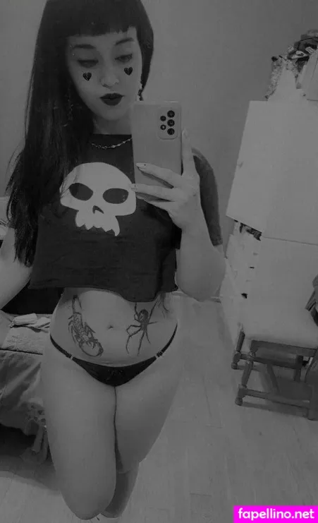 Lilmavissx OnlyFans Thumbnail #1TpfWFoBJ3