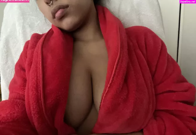 Lilmilkybun 1 OnlyFans Thumbnail #npHfrZNTwo