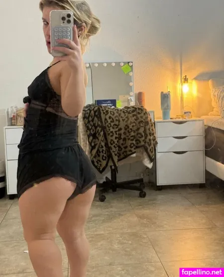 Lilmisskiki 3 OnlyFans Thumbnail #DWLFsj38DO