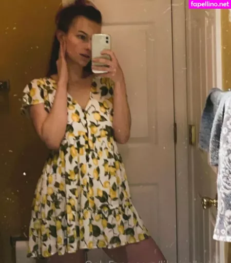 Lilmisslindsey OnlyFans Thumbnail #1UmcHdhLov