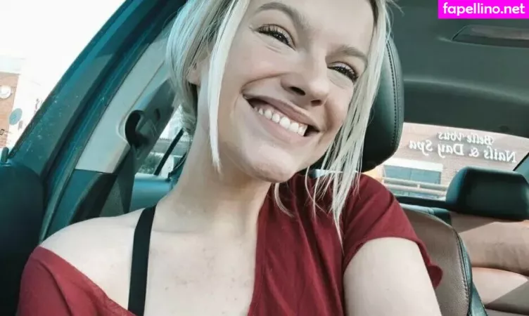 Lilmisslindsey OnlyFans Thumbnail #7GxYaqxh9i