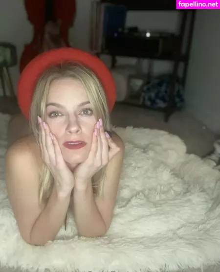 Lilmisslindsey OnlyFans Thumbnail #UHGNJTvzNg