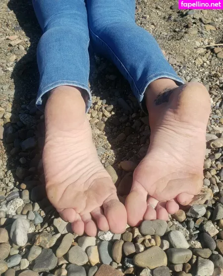 Lilmisslongtoes7410 OnlyFans Thumbnail #OWI6Gmiw8R