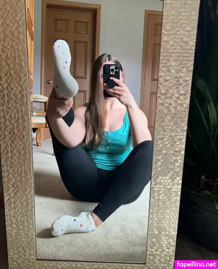 Lilmissnaughtyfeet OnlyFans Thumbnail #Zv23mZB23y