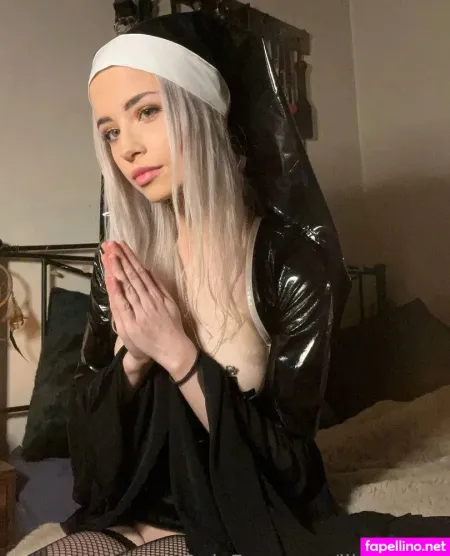 Lilmisstia1 OnlyFans Thumbnail #7CkG3YIVWY