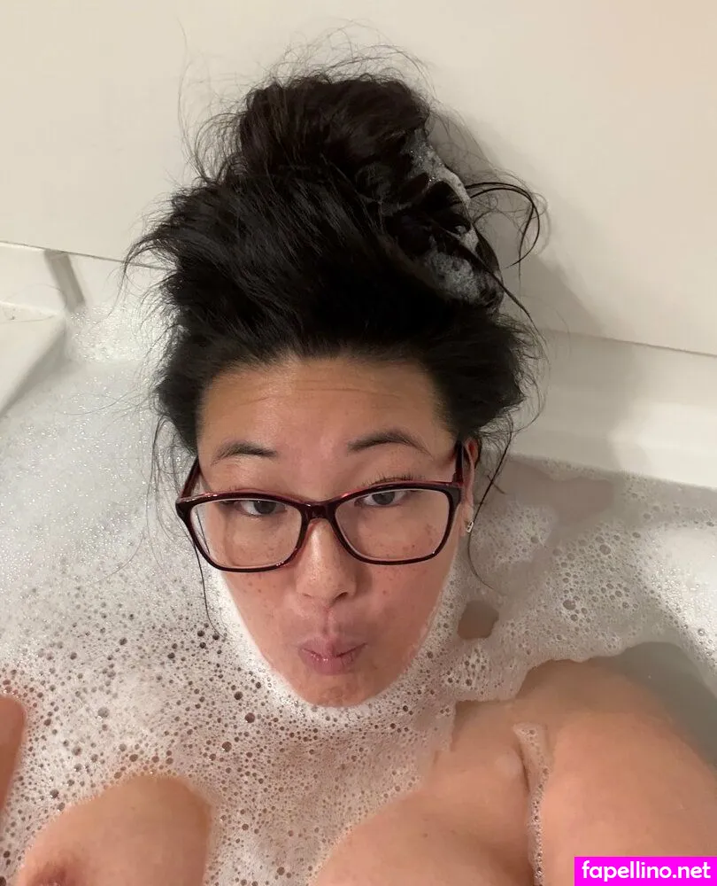 1lilbeezy, lilmizzbee Nude Leaked OnlyFans Photo #r5QMuicHS1