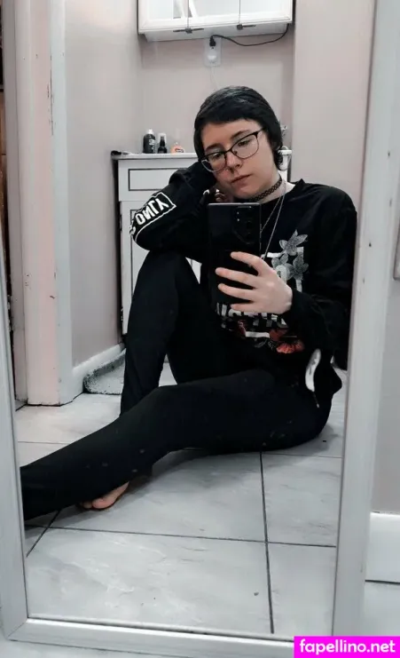Lilmoonfox OnlyFans Thumbnail #Xj0lJ61zgM