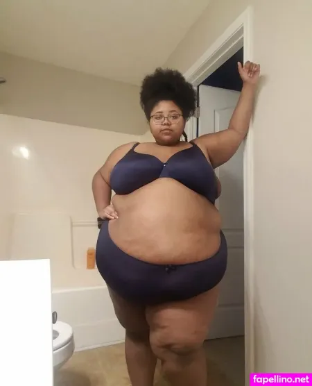 Lilmsfluffy OnlyFans Thumbnail #4tvRTe8AjW