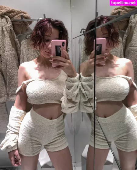 Liloo Moon OnlyFans Thumbnail #R6DkERsQ0N