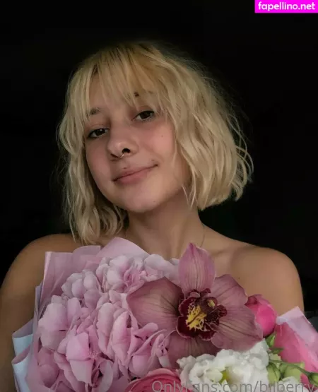 Liloo Moon OnlyFans Thumbnail #c9f5VVmDpH