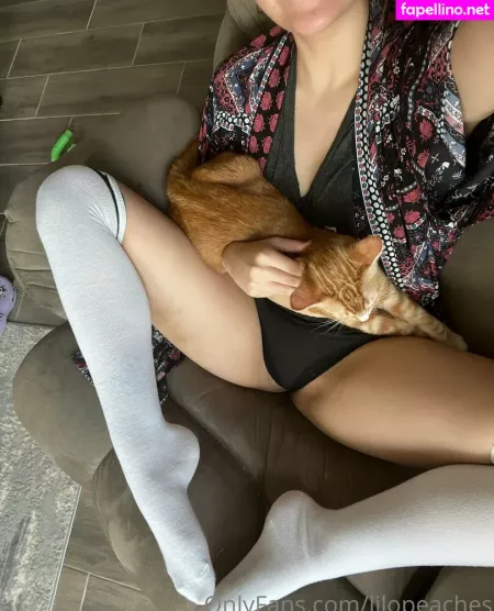 Lilopeaches OnlyFans Thumbnail #VQUKnJdTUF