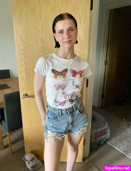 Lilorangexx OnlyFans Thumbnail #8Y0HWr8a0i