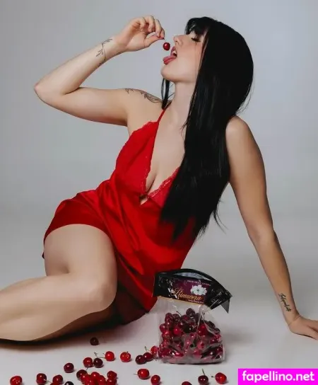 Lilou Cheyenne OnlyFans Thumbnail #4VtwEd5Pqf