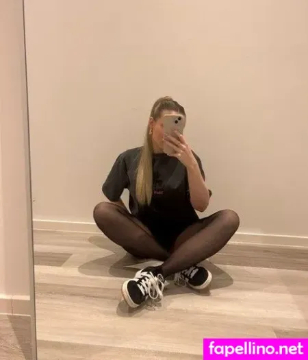 Lilou Loves Nylon OnlyFans Thumbnail #YjcIvNoUZF
