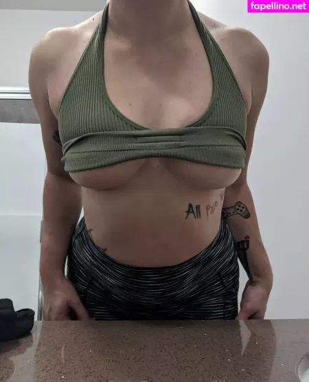 Lilpetboofree OnlyFans Thumbnail #AyUS1Bxz86