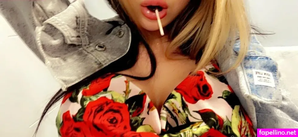 Lilporcelana OnlyFans Thumbnail #8QBycZZkJ7