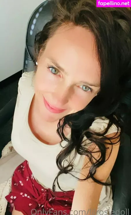 Lilrosiedoll OnlyFans Thumbnail #ncGbXmlNMw