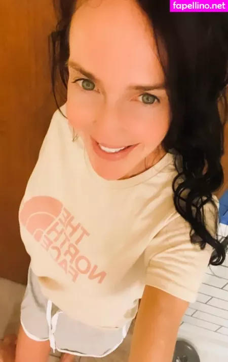 Lilrosiedoll OnlyFans Thumbnail #rsfY2S2BS1