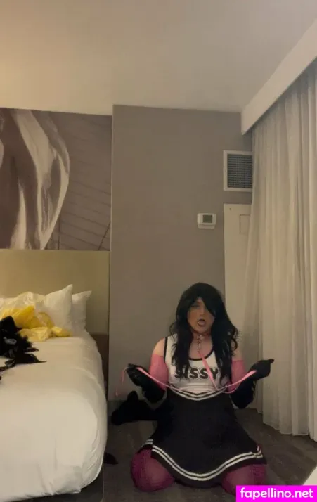 Lilsissydolly OnlyFans Thumbnail #BJgT1txssc