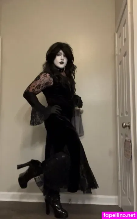 Lilsissydolly OnlyFans Thumbnail #WLdVVxhbn8